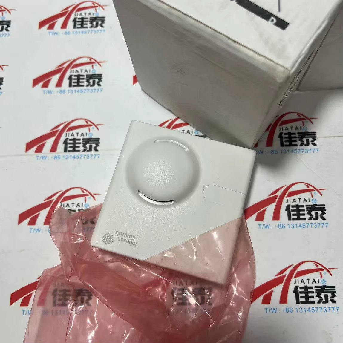 Sensor de Temperatura e Umidade HT-1306-UR em Novo Estado para Eletrônicos